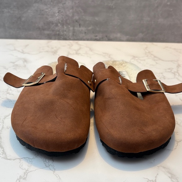 Nicole Miller like new Women’s brown Slip-On Clog with Shearling Lining size 10 - Picture 8 of 10